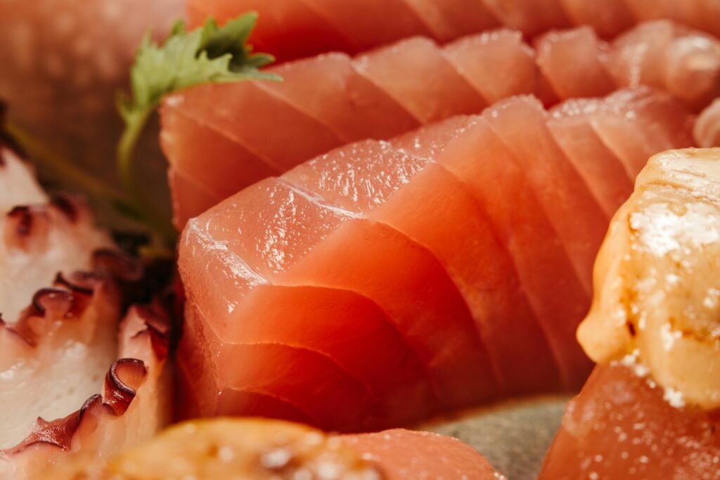 Salmon or Tuna: The Healthier Pick? Two Crucial Nutritional Differences You Need to Know