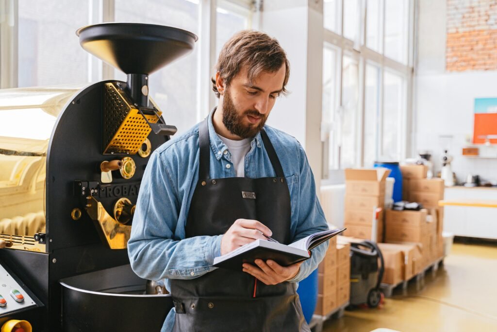 Is Starting from Scratch Better Than Buying a Franchise? Here’s What You Need to Know